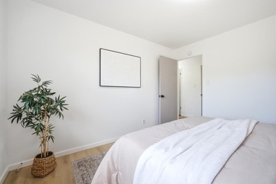 16 Moneta Court offers the perfect blend of comfort, flexibility - photo 9