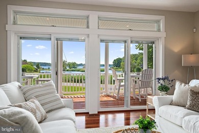 Sunsets, Water Views & Effortless Coastal Living in Hillsmere - photo 10