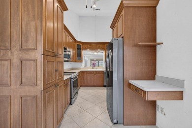 Welcome to this charming two-story townhouse located in - photo 8