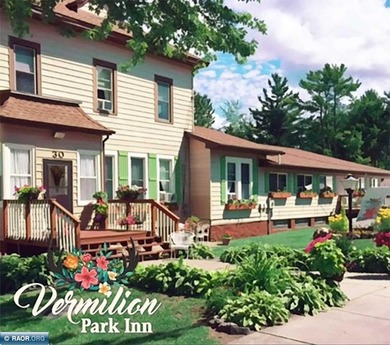 Retreat To Renowned Historic Bed & Breakfast, Vermilion Park Inn - photo 1