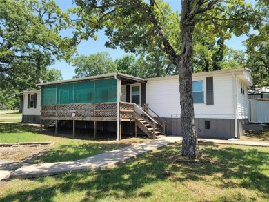 Lake Eufaula Home For Sale in Porum Oklahoma
