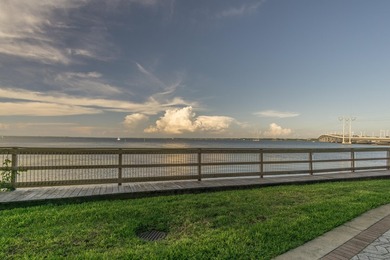 Exceptional value at Marina Landing -- a true bayfront 8th-floor - photo 27
