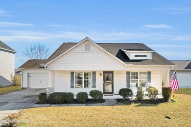 (private lake, pond, coastal) Home For Sale in New Bern North Carolina