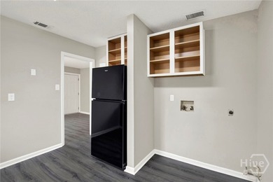 Freshly updated and ready for its next chapter, 223 Godsells St - photo 7