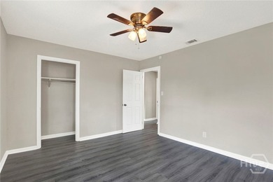 Freshly updated and ready for its next chapter, 223 Godsells St - photo 9