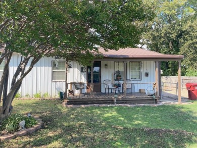 Lake Tawakoni Home For Sale in West Tawakoni Texas