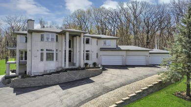 Lake Home For Sale in Barrington, Illinois