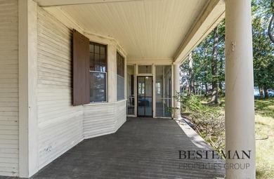 Exquisite opportunity! With over 14 acres and 250 ft of lake - photo 10