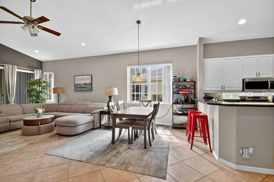 Welcome to this beautiful townhome in the highly desirable - photo 11