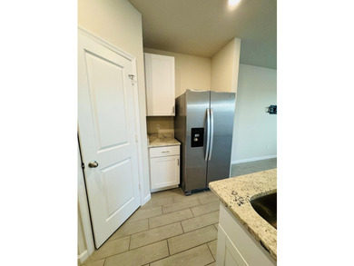 Short Sale - Subject to Lender Approval. Built in 2022, this - photo 13