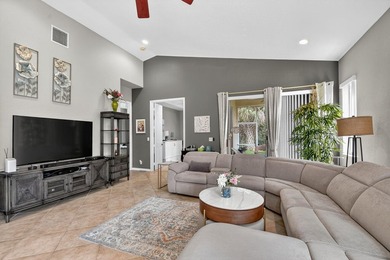Welcome to this beautiful townhome in the highly desirable - photo 14