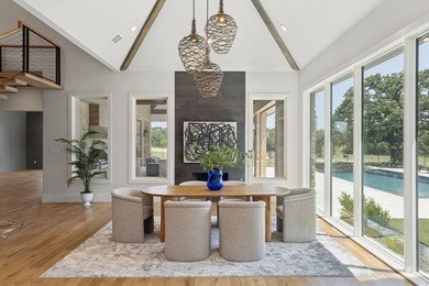 Reintroducing this 2021 custom built home with a newly - photo 16