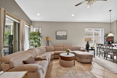 Welcome to this beautiful townhome in the highly desirable - photo 16