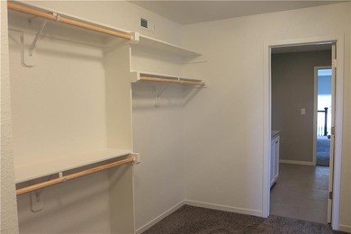 Sydney III on a daylight lot features an open floor plan where - photo 17
