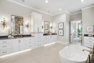 Reintroducing this 2021 custom built home with a newly - photo 20