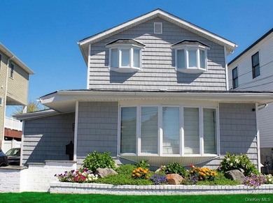 Rare South Bellmore Waterfront Opportunity! This meticulously - photo 22