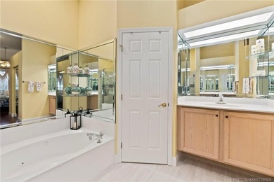 Welcome to this meticulously maintained 2bed/2bath, plus den - photo 24