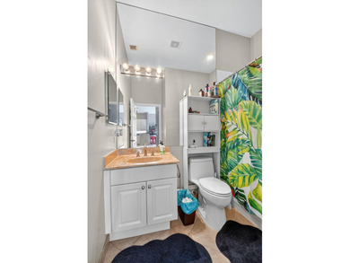 Welcome to this beautiful townhome in the highly desirable - photo 31