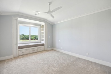 Reintroducing this 2021 custom built home with a newly - photo 32