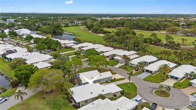 Welcome to this meticulously maintained 2bed/2bath, plus den - photo 32