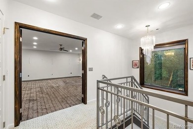 **Stunning Walnut Lake Waterfront on Cove Lane** Welcome to 130 - photo 48