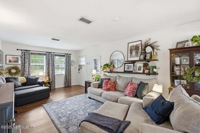 Welcome to Ortega Forest! Come see why this neighborhood has - photo 8