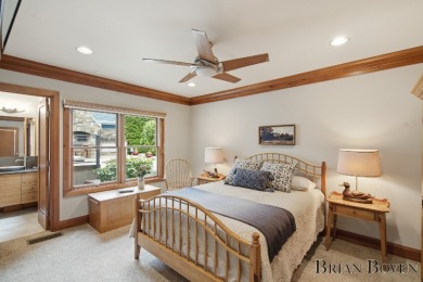 Executive Lake Front Estate - photo 18