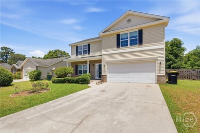 Welcome to 12 Concordia Court, a comfortable and well-maintained - photo 3