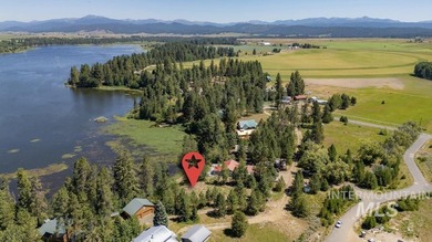 Welcome to your private lakeside retreat at 88 Golden Place, .33 - photo 12