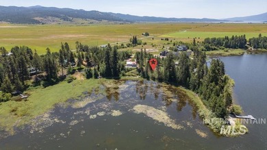 Welcome to your private lakeside retreat at 88 Golden Place, .33 - photo 13