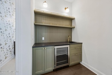 Welcome to luxury living in the highly sought-after RiverTown - photo 15