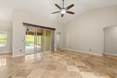 Bright and light meticulously maintained 4 bedrooms, 3 full - photo 7