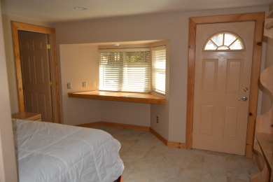 Bass Lake Cabin on a large lot - photo 13
