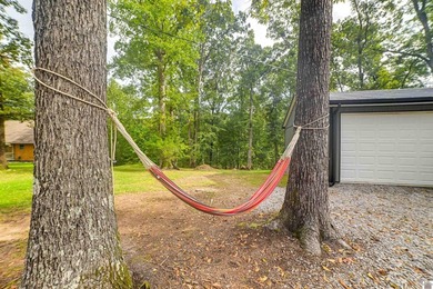 Discover the perfect lake-area escape in this beautifully - photo 24