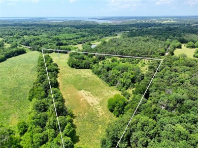 (private lake, pond, creek) Acreage For Sale in Honey Grove Texas