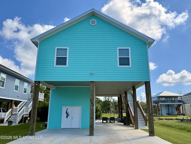 Welcome to your fully furnished waterfront escape in the heart - photo 1