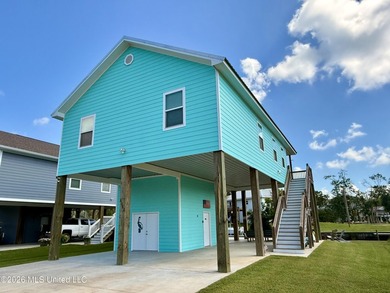 Welcome to your fully furnished waterfront escape in the heart - photo 4