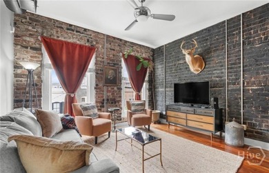 Chic Broughton Street Loft - Prime Location in the heart of - photo 6