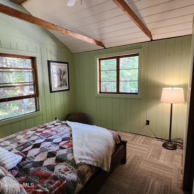 Discover a truly exceptional opportunity to own a spacious - photo 10
