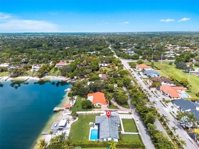 Paradise Found! Spectacular wide lake views showcase this - photo 14