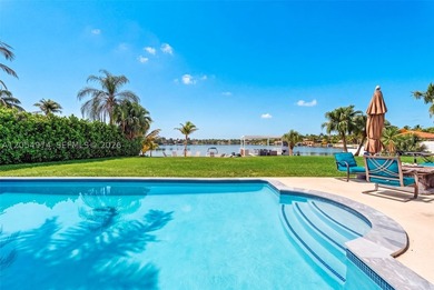 Paradise Found! Spectacular wide lake views showcase this - photo 19