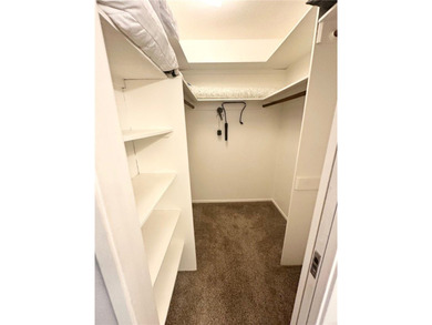 This cozy and spacious 1860 s f 3 bedrooms 3 bathrooms house has