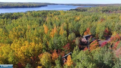 Looking for privacy? This furnished fishing, hunting, and family - photo 8