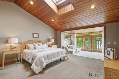 Executive Lake Front Estate - photo 27
