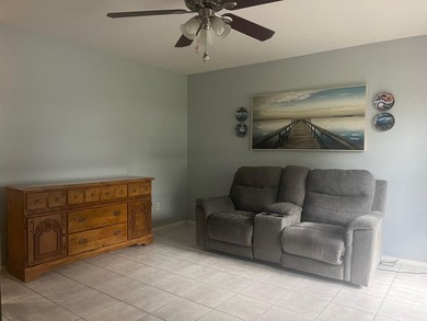 Opportunity awaits with this cute 2BR, 1.5-bath home in the - photo 5