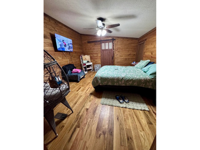 This spacious 4bedroom, 2bath manufactured home sits on 0.66 - photo 15