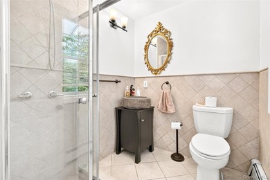 3BR | 4Ba | Elegant pre-war residence on a DOUBLE LOT with - photo 20