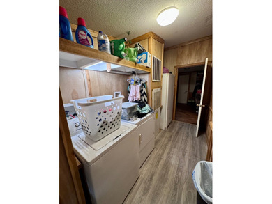 This spacious 4bedroom, 2bath manufactured home sits on 0.66 - photo 20