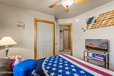 PRICE REDUCTION! This mountain chalet is the cabin you've been - photo 26
