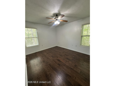 Welcome home to this cozy 3 bedroom, 1 bath property featuring a - photo 10